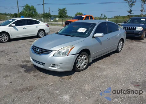 2010 Nissan Altima 2.5 S z USA, uszkodzony, nr VIN 1N4AL2AP0AC188348